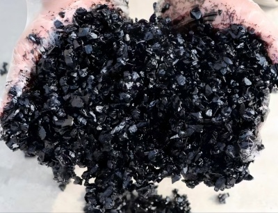 石鼓沥青冷补料（沥青砂）的优势特点与施工流程解析