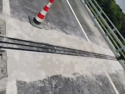 石鼓伸缩缝更换后浇筑材料快速结构修补料速砼的产品特点及施工流程​